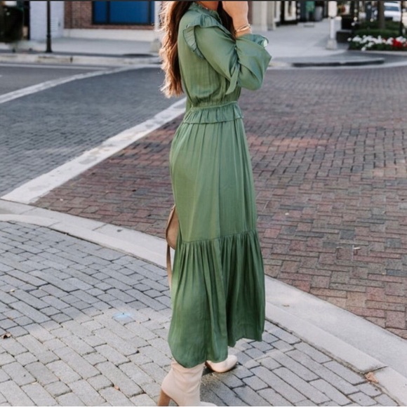 NWT Vici boho maxi dress satin - Picture 5 of 6